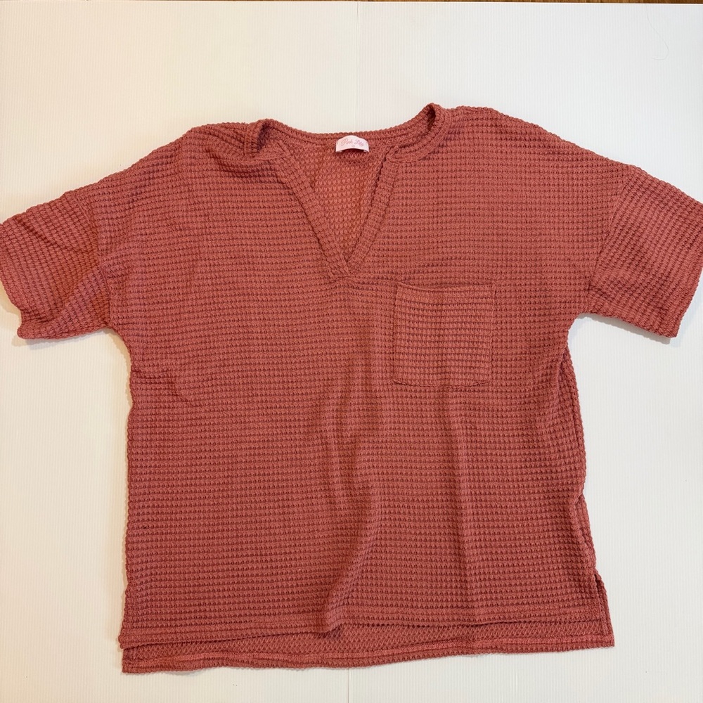 Pink Lily - Textured Pink Short Sleeve Top - Size Large